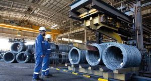 مراسيم استراتيجية لإنعاش الاقتصاد ودوران عجلة الإنتاج.. جرعة أمل بعد سنوات الحرب