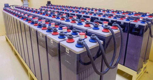 صناعة وتجارة البطاريات في سوريا: الواقع والتحديات